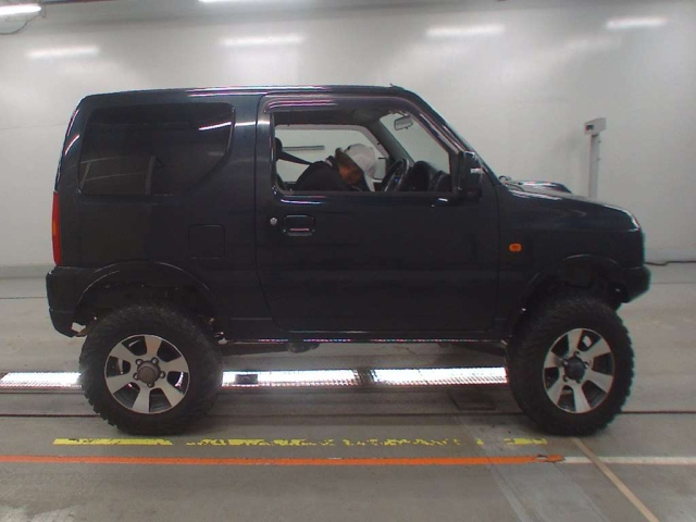 SUZUKI JIMNY 2010