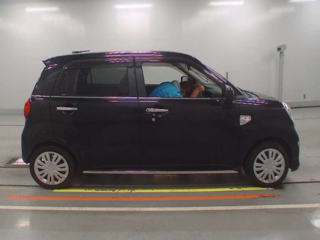 DAIHATSU CAST 2016