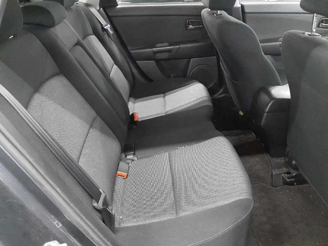 MAZDA AXELA 2008