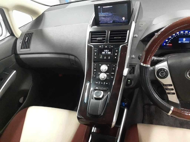 TOYOTA SAI 2016