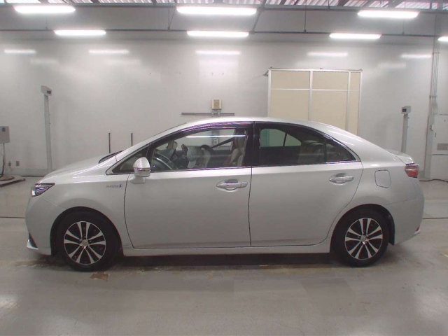 TOYOTA SAI 2016
