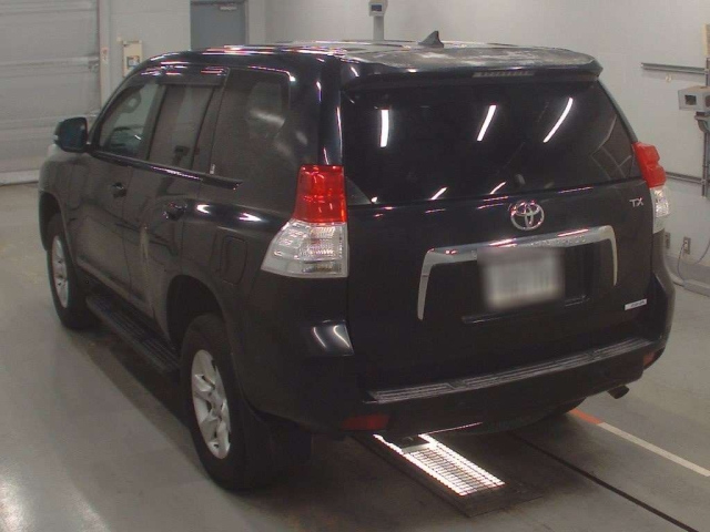 TOYOTA LAND CRUISER PRADO 2011