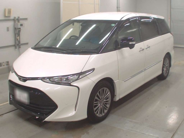 TOYOTA ESTIMA 2016