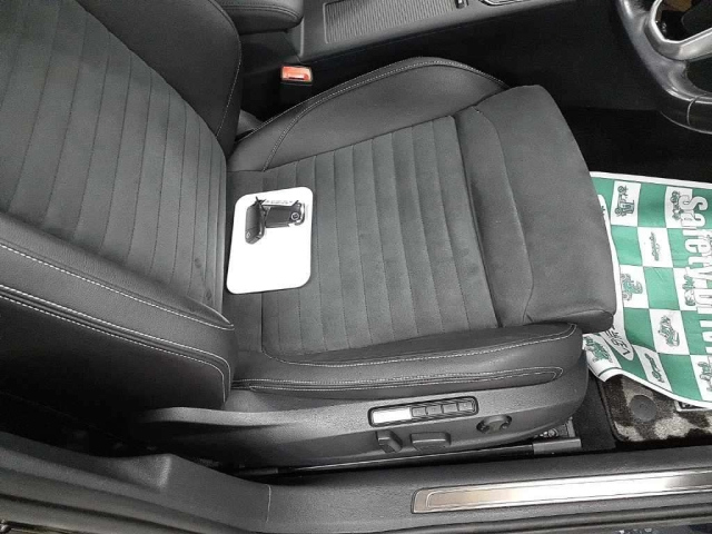 VOLKSWAGEN PASSAT VARIANT 2022