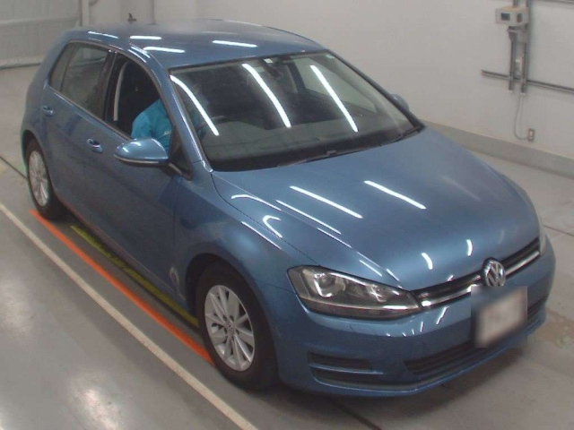 VOLKSWAGEN GOLF 2016