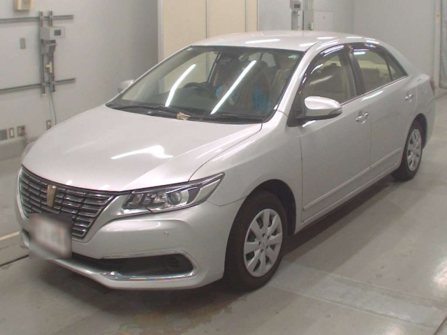 TOYOTA PREMIO 2020