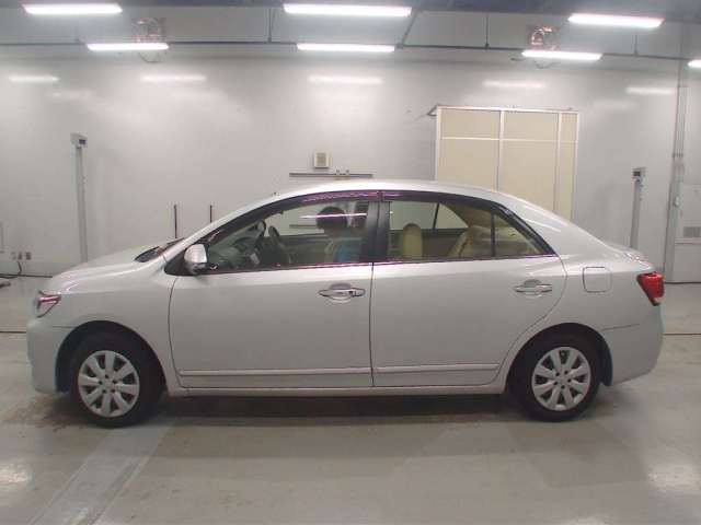 TOYOTA PREMIO 2020
