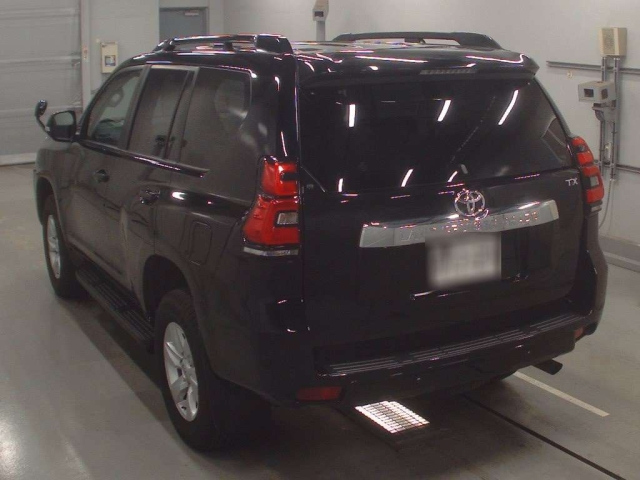 TOYOTA LAND CRUISER PRADO 2022