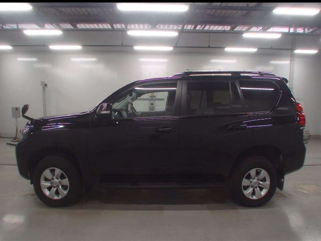 TOYOTA LAND CRUISER PRADO 2022