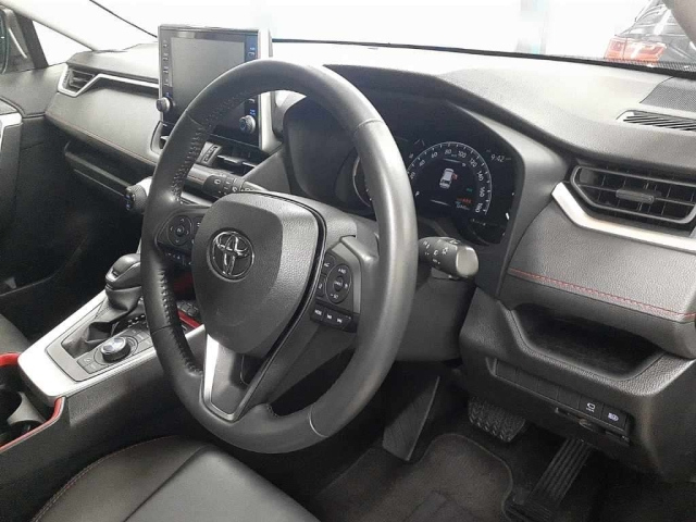TOYOTA RAV4 2021