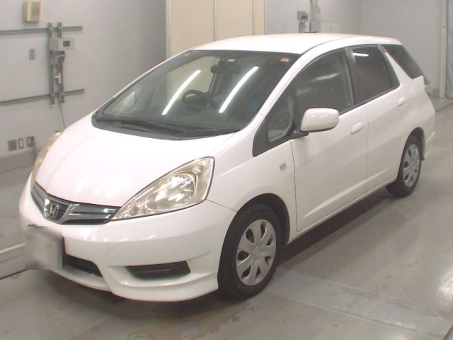 HONDA FIT SHUTTLE 2014