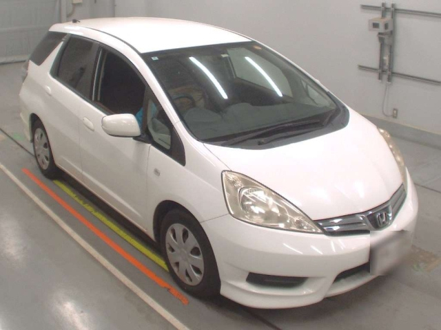 HONDA FIT SHUTTLE 2014