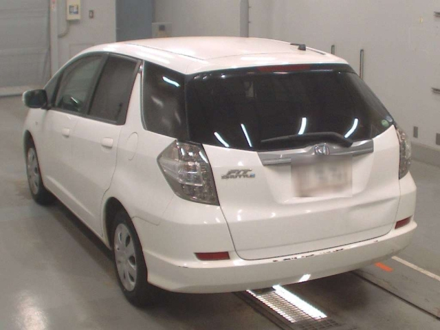 HONDA FIT SHUTTLE 2014
