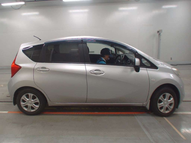 NISSAN NOTE 2012