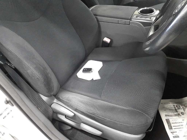 TOYOTA PRIUS ALPHA 2014