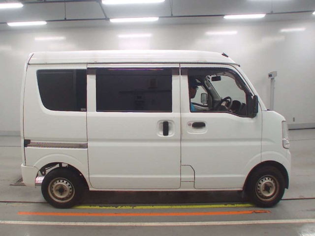 NISSAN CLIPPER VAN 2018