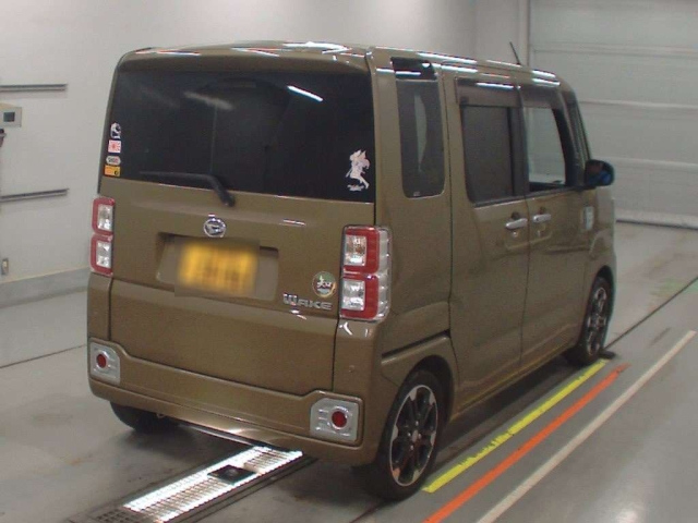 DAIHATSU WAKE 2017