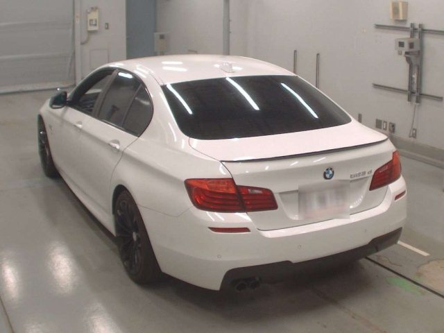 BMW 5 SERIES 2014