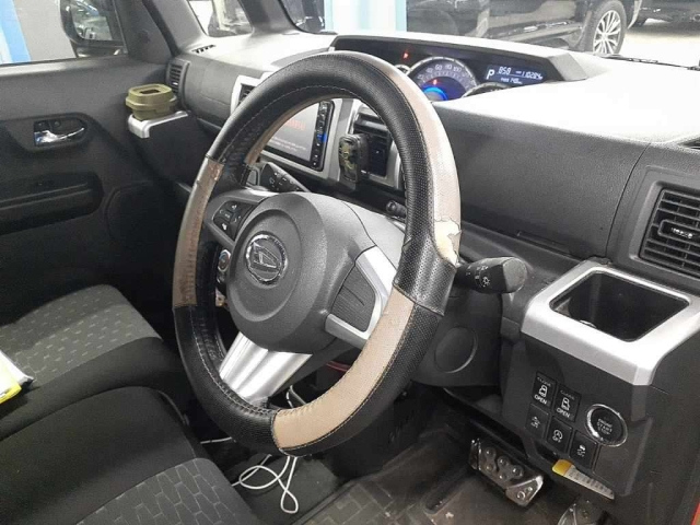 DAIHATSU WAKE 2017