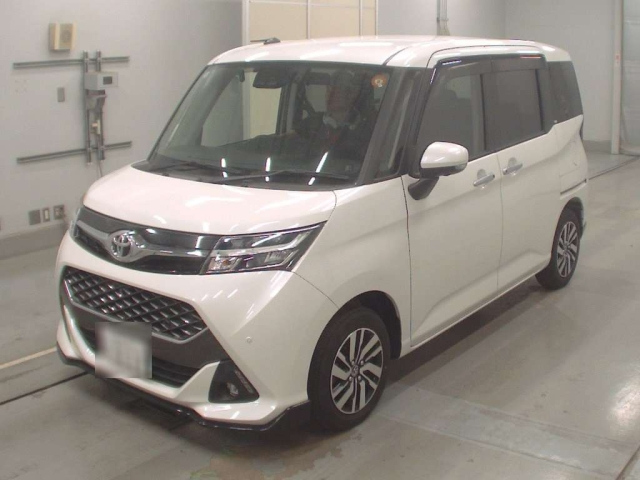 TOYOTA TANK 2020