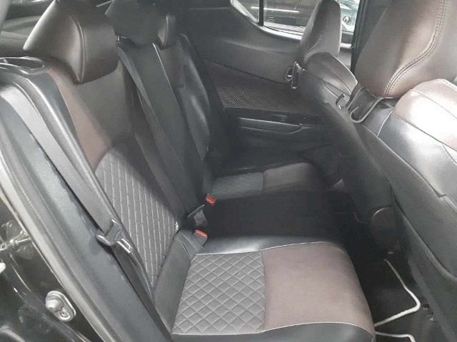 TOYOTA C-HR 2018