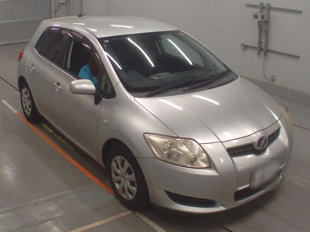 TOYOTA AURIS 2008