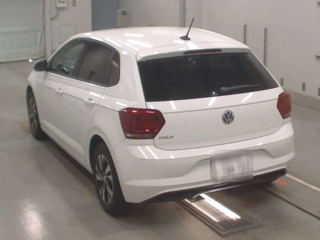 VOLKSWAGEN POLO 2019