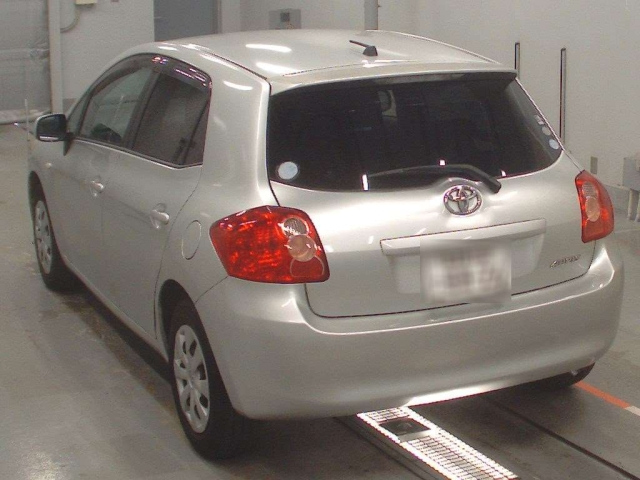 TOYOTA AURIS 2008