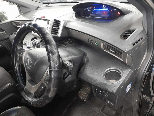 HONDA FREED 2014