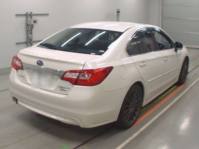SUBARU LEGACY B4 2015