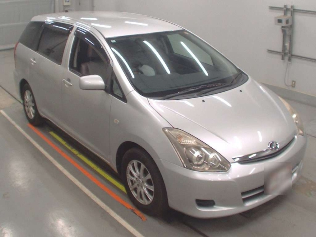TOYOTA WISH 2008