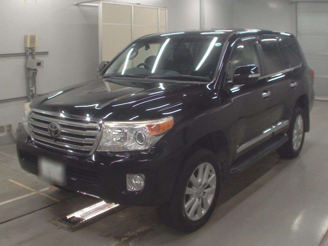 TOYOTA LAND CRUISER 2013