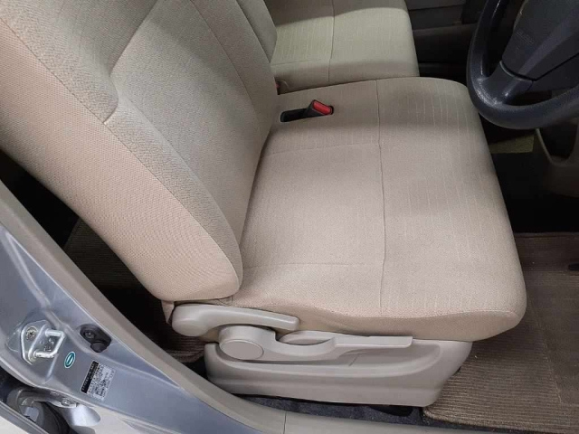 DAIHATSU MOVE 2014