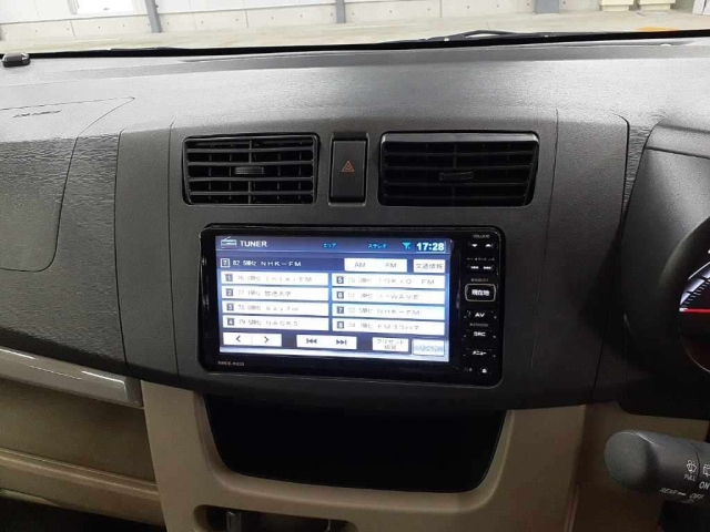 DAIHATSU MOVE 2014