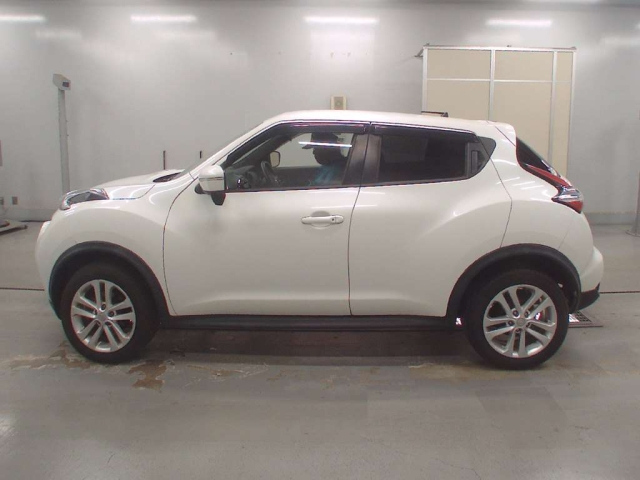 NISSAN JUKE 2016
