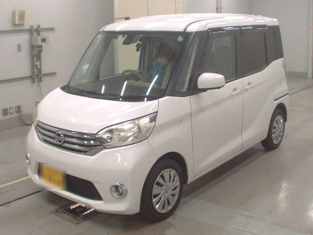 NISSAN DAYZ ROOX 2015