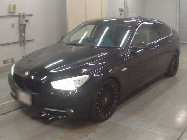 BMW 5 SERIES 2012