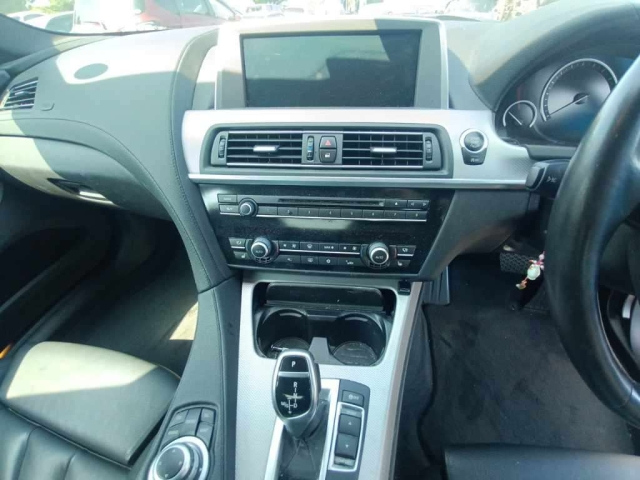 BMW 6 SERIES 2012