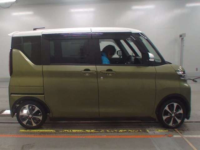 MITSUBISHI EK X SPACE 2020