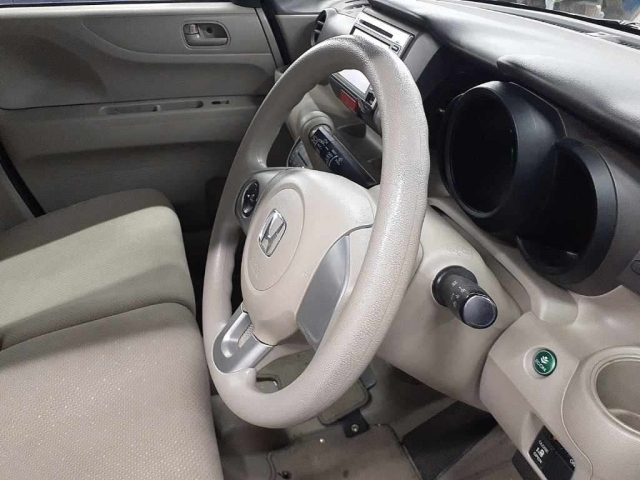 HONDA N BOX 2012
