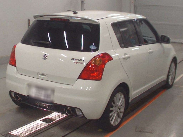 SUZUKI SWIFT 2009