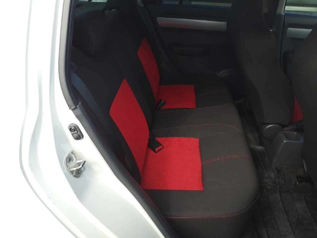 SUZUKI SWIFT 2009