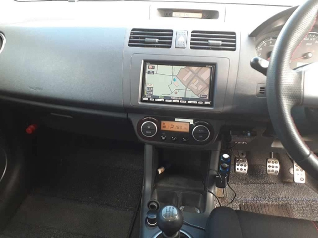 SUZUKI SWIFT 2009