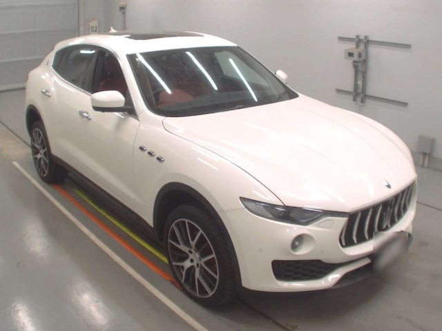 MASERATI LEVANTE 2018