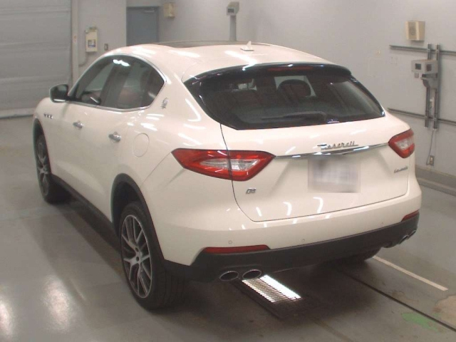 MASERATI LEVANTE 2018