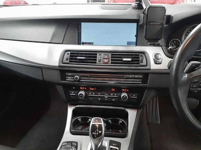 BMW 5 SERIES 2013