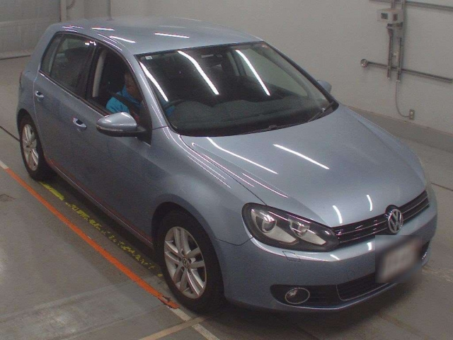 VOLKSWAGEN GOLF 2012