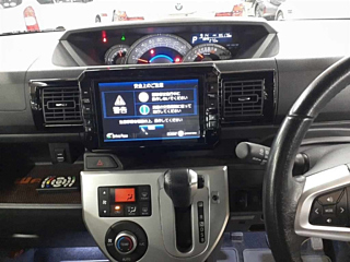 DAIHATSU WAKE 2015