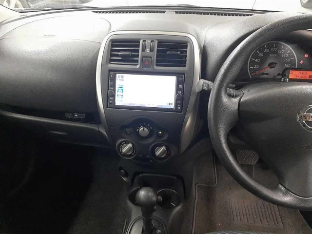 NISSAN MARCH 2020