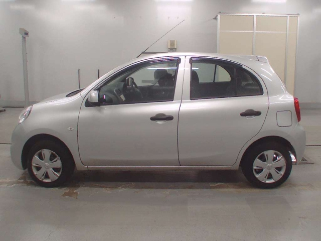 NISSAN MARCH 2020